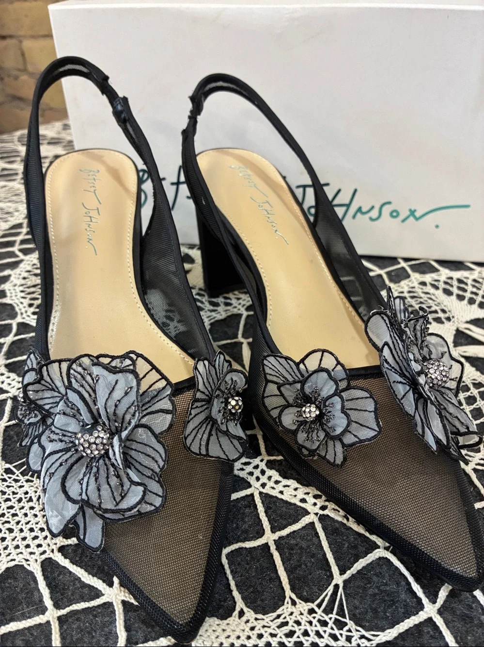 Betsey Johnson betsey johnson
